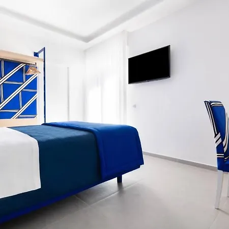 Sorrentovibes - Two Bedrooms New Family In Center Apartamento