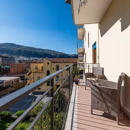 Sorrentovibes - Two Bedrooms New Family In Center *
